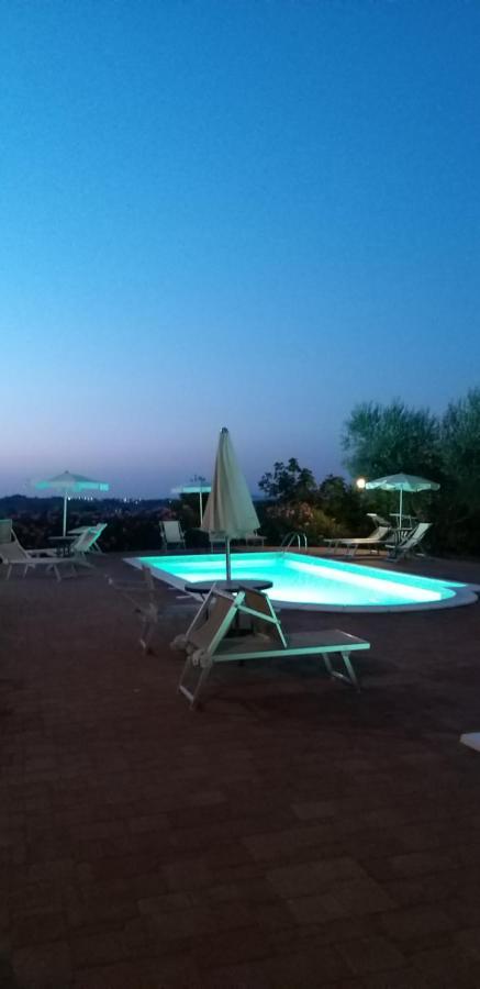 Apartamento Il Giardino Degli Ulivi Appignano  Exterior foto
